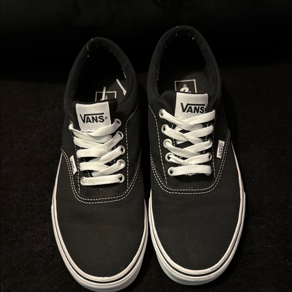 Vans Men's Black and White Canvas Sneakers